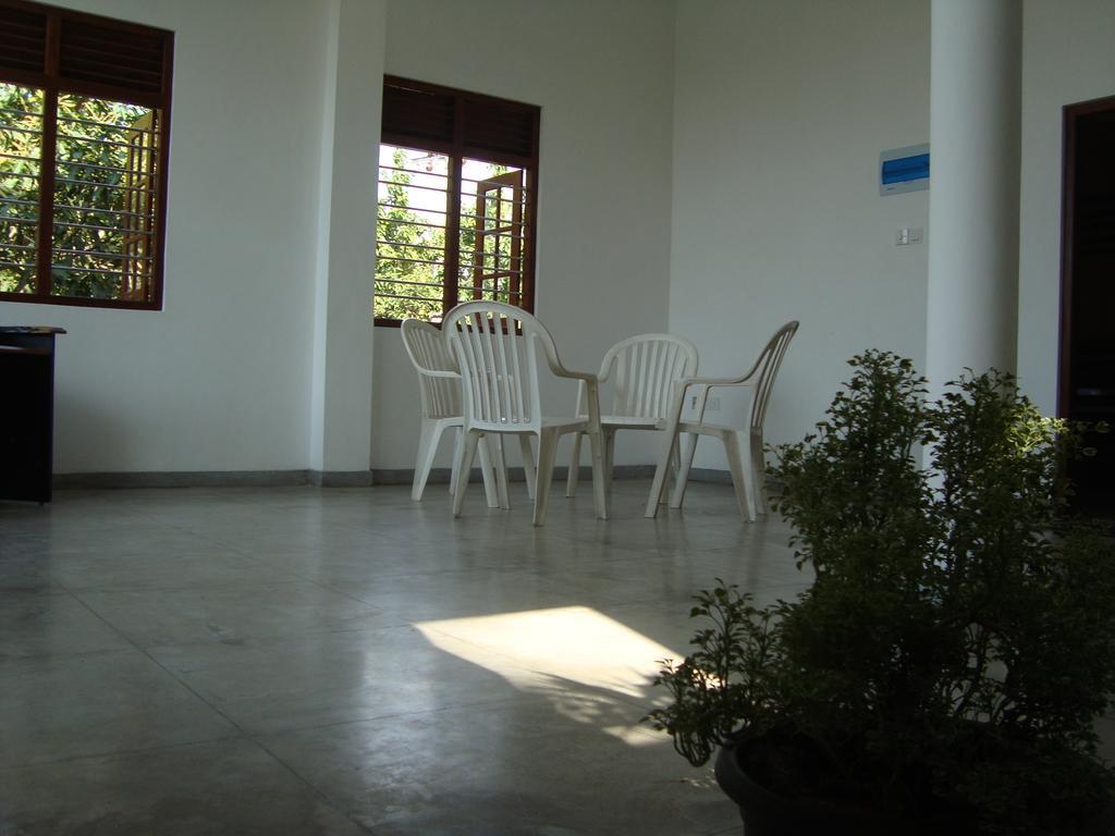 Kith Fiesta Villa Hikkaduwa Dış mekan fotoğraf