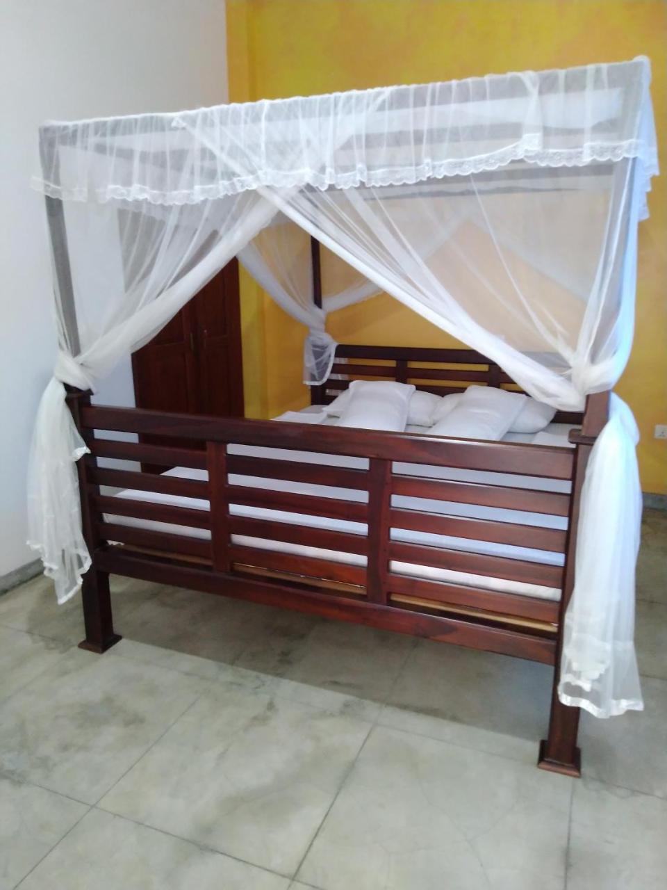Kith Fiesta Villa Hikkaduwa Dış mekan fotoğraf